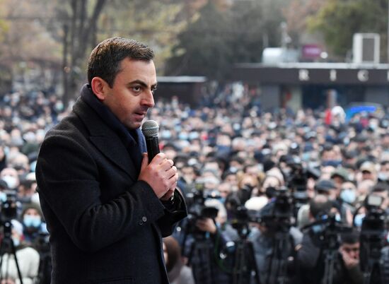 Митинг оппозиции в Ереване