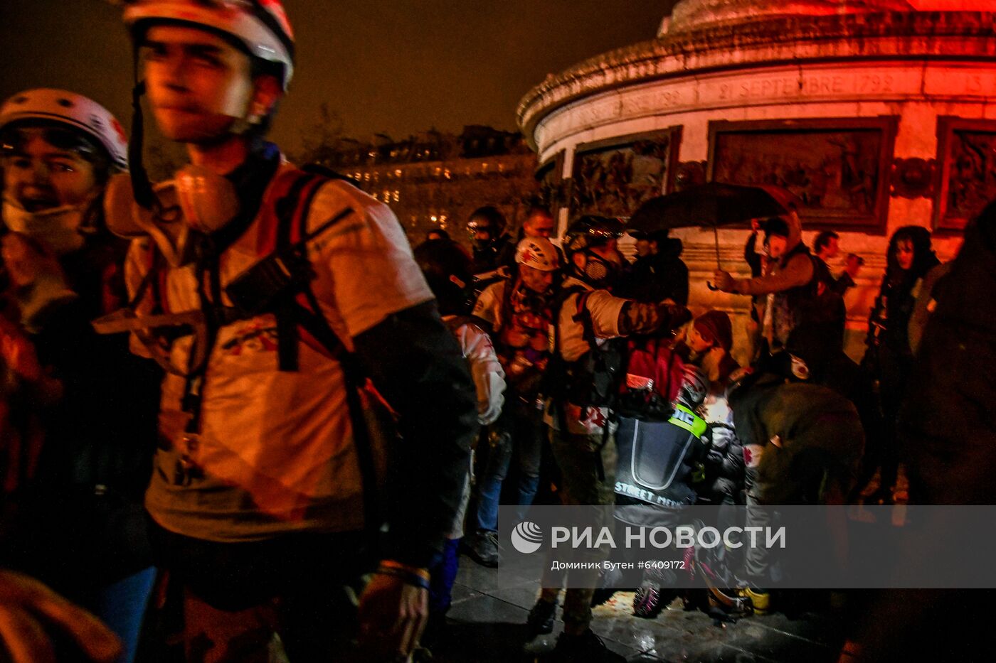 Протесты в Париже