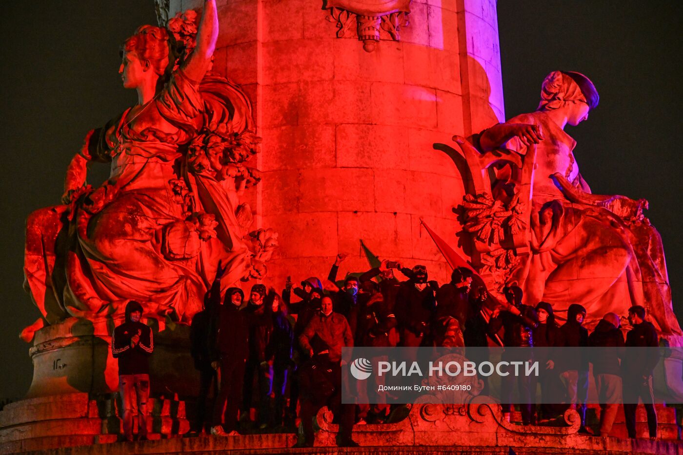 Протесты в Париже