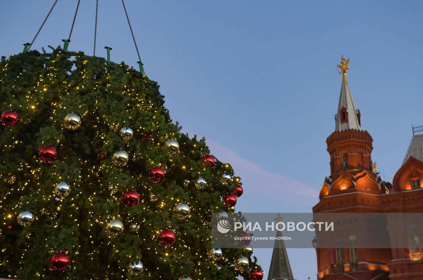 Новогоднее украшение Москвы 