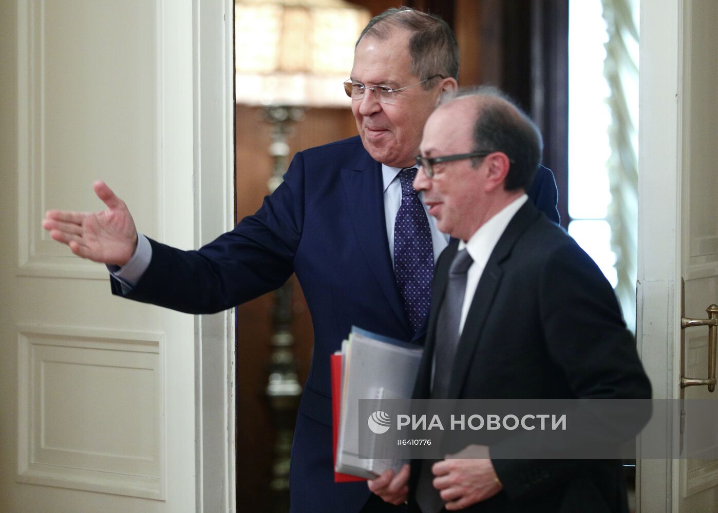 Встреча главы МИД РФ и Армении С. Лаврова и А. Айвазяна 