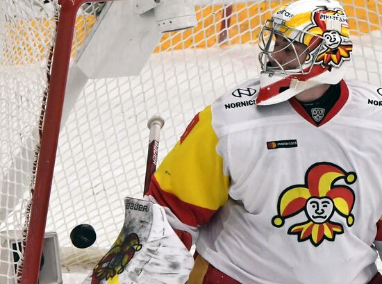 Хоккей. КХЛ. Матч "Спартак" - "Йокерит"