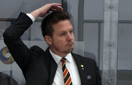 Хоккей. КХЛ. Матч "Спартак" - "Йокерит"