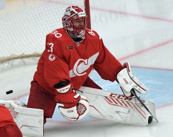 Хоккей. КХЛ. Матч "Спартак" - "Йокерит"