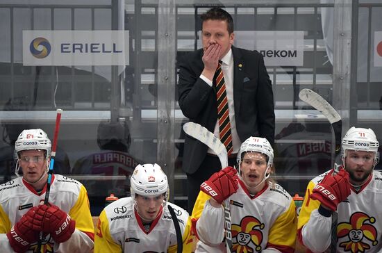 Хоккей. КХЛ. Матч "Спартак" - "Йокерит"