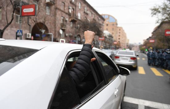 Акция протеста оппозиции в Ереване