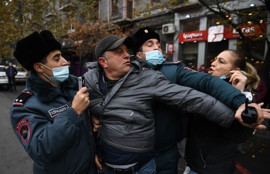 Акция протеста оппозиции в Ереване