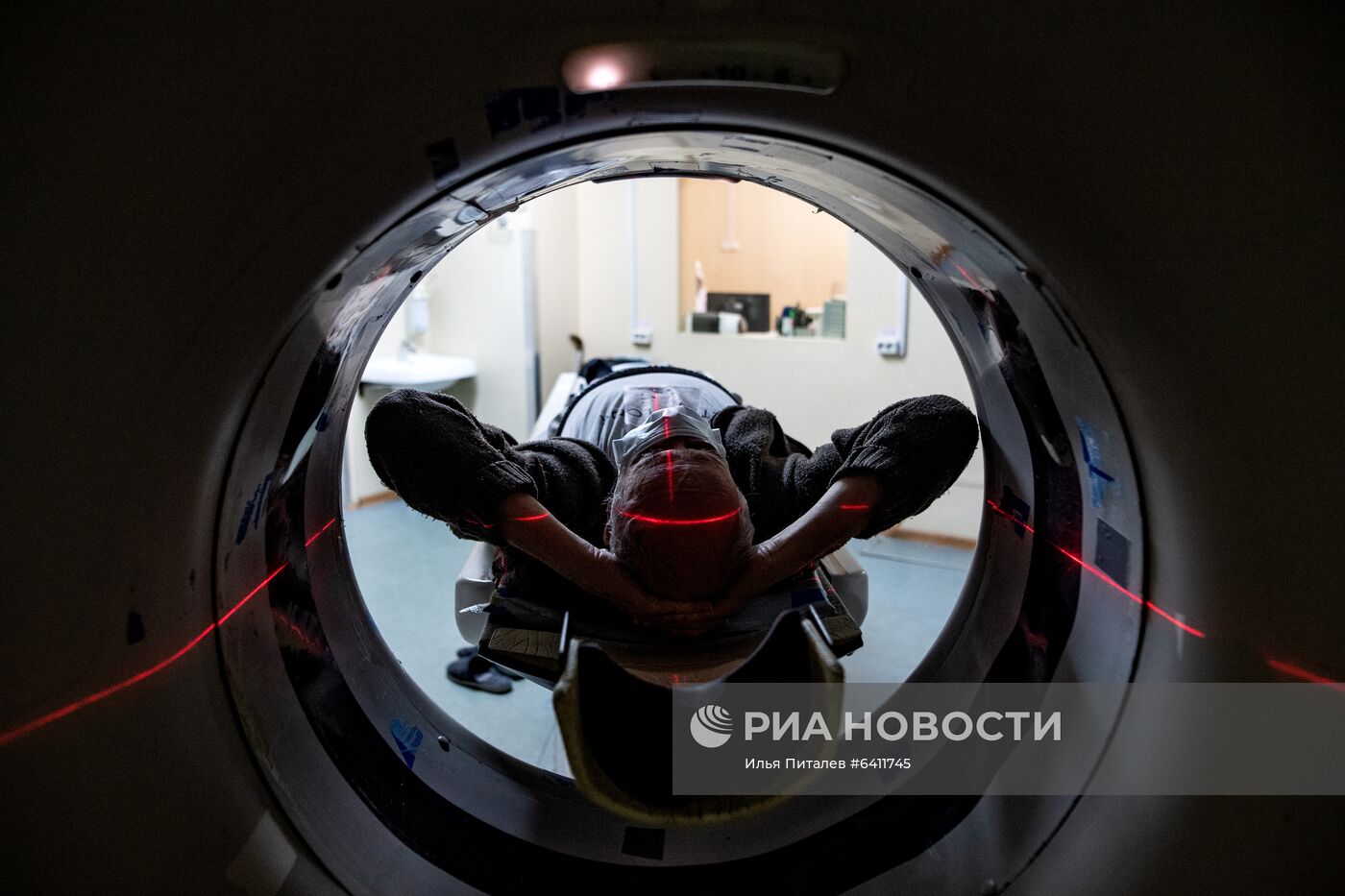 Госпиталь для больных COVID-19 в ГКБ № 15 имени О. М. Филатова