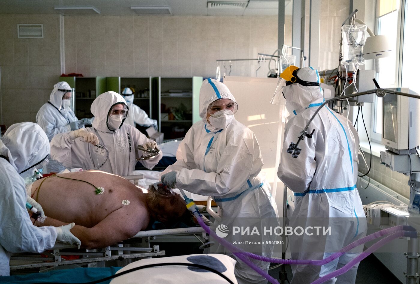 Госпиталь для больных COVID-19 в ГКБ № 15 имени О. М. Филатова