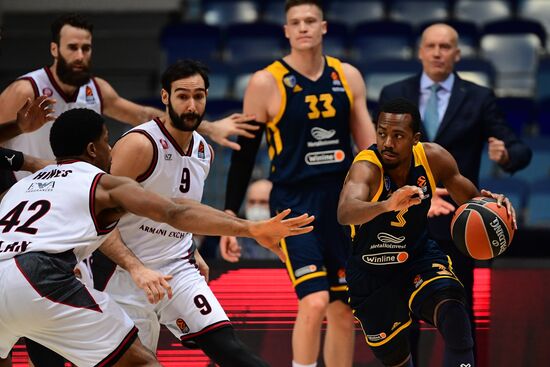 Баскетбол. Евролига. Матч "Химки" - "Олимпия"