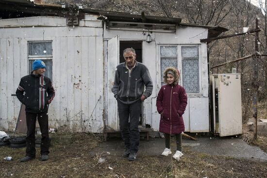 Беженцы из Нагорного Карабаха в Армении