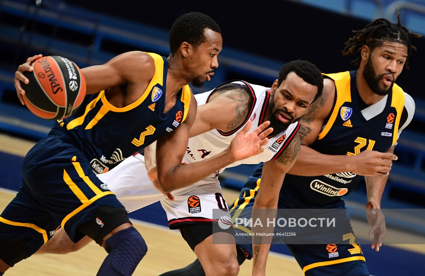 Баскетбол. Евролига. Матч "Химки" - "Олимпия"