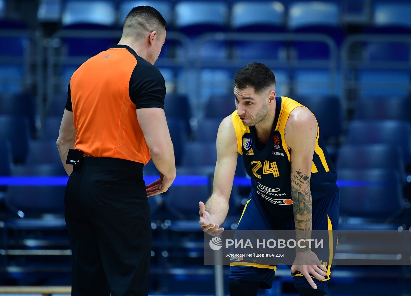 Баскетбол. Евролига. Матч "Химки" - "Олимпия"