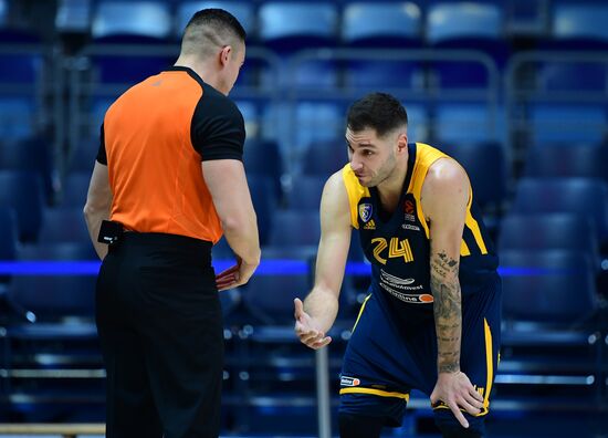 Баскетбол. Евролига. Матч "Химки" - "Олимпия"