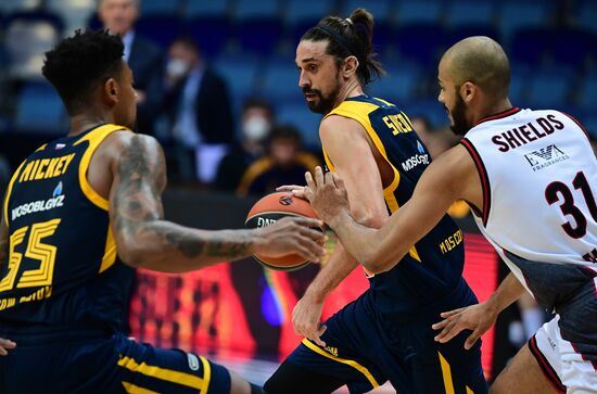 Баскетбол. Евролига. Матч "Химки" - "Олимпия"