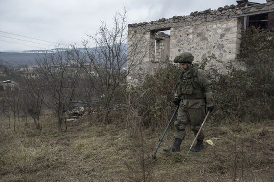 Разминирование окраин Степанакерта