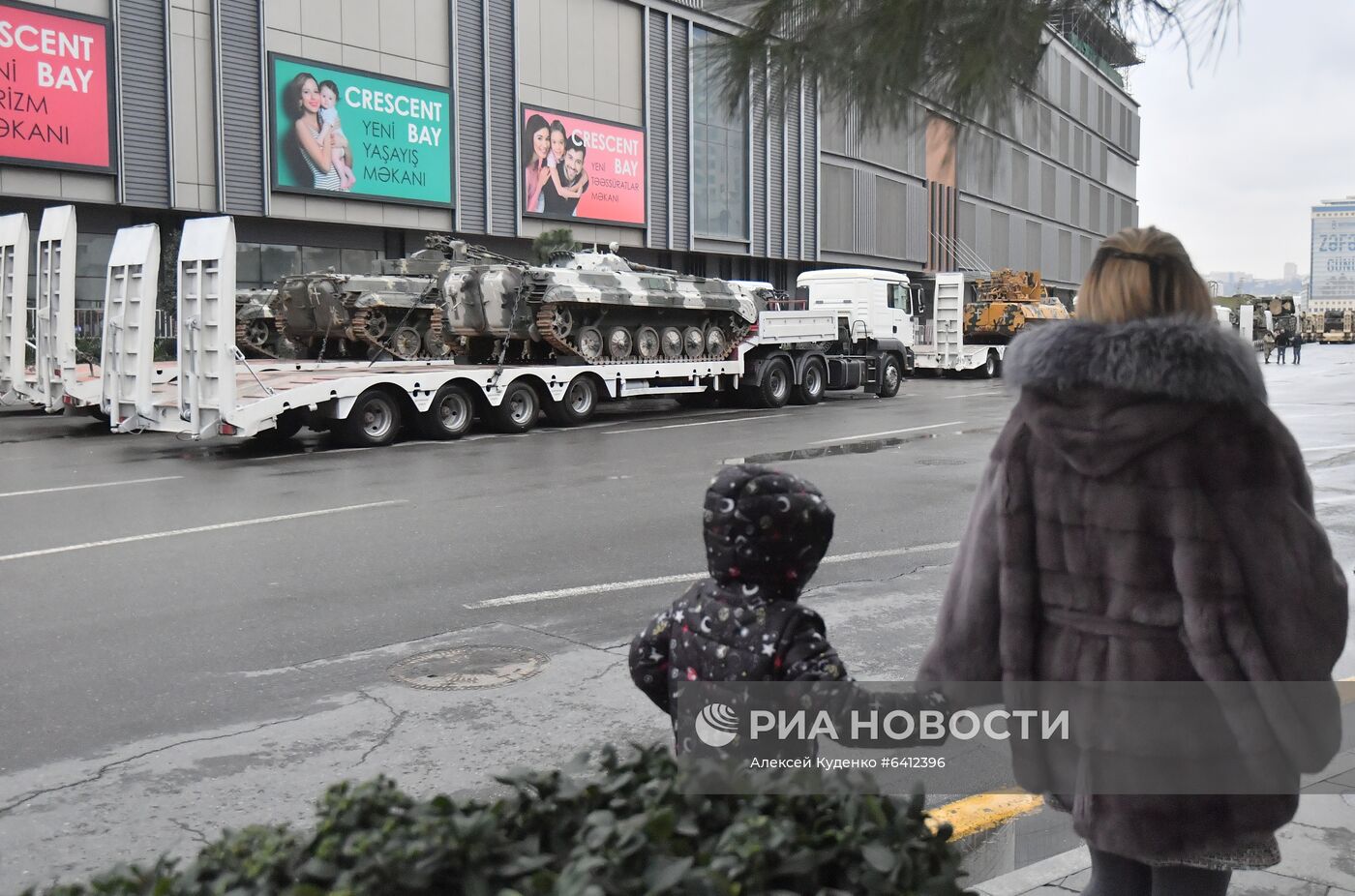 Подготовка к военному параду в Баку