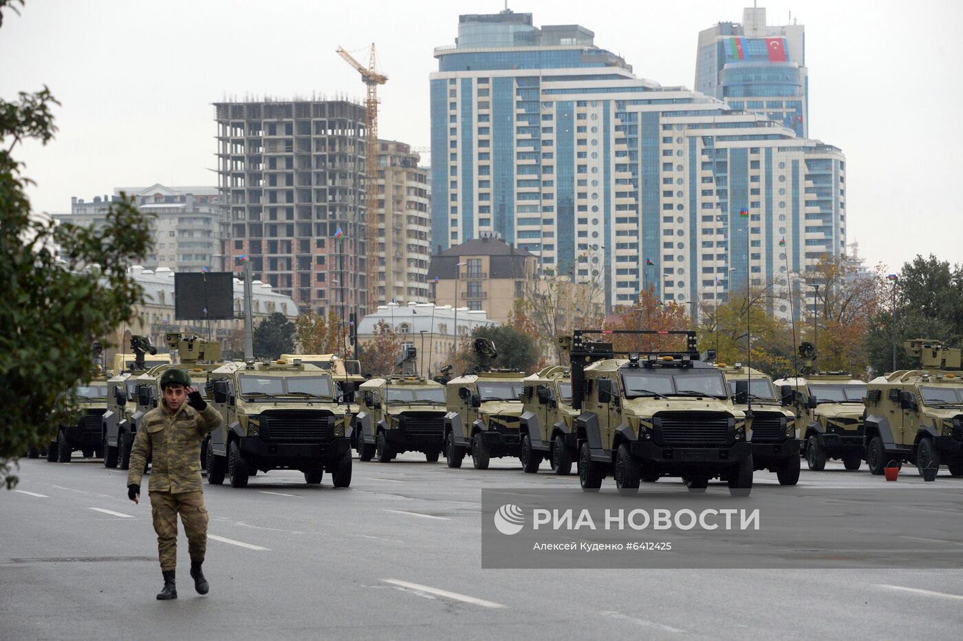 Репетиция военного парада в Баку