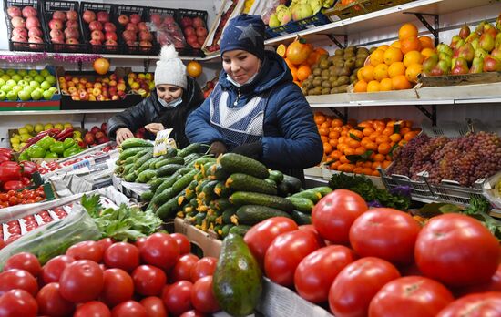 Россельхознадзор запретил ввоз овощей и фруктов из нескольких стран