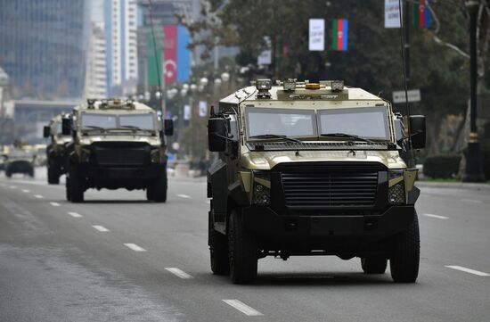 Репетиция военного парада в Баку