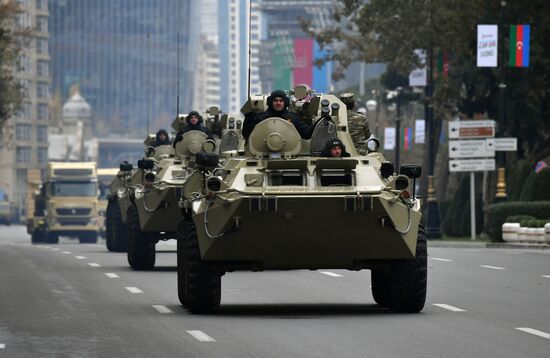 Репетиция военного парада в Баку