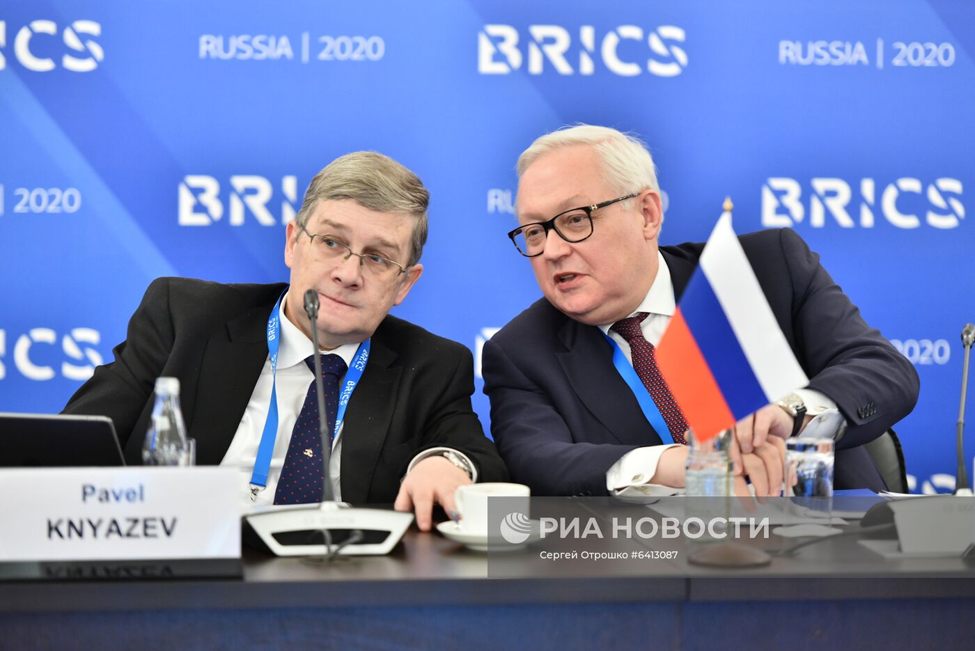 Заседание шерп/су-шерп стран БРИКС. День первый 