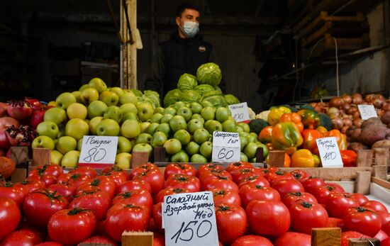 Россельхознадзор запретил ввоз овощей и фруктов из нескольких стран