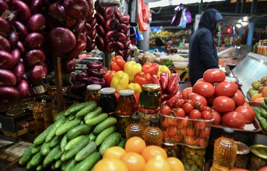 Россельхознадзор запретил ввоз овощей и фруктов из нескольких стран