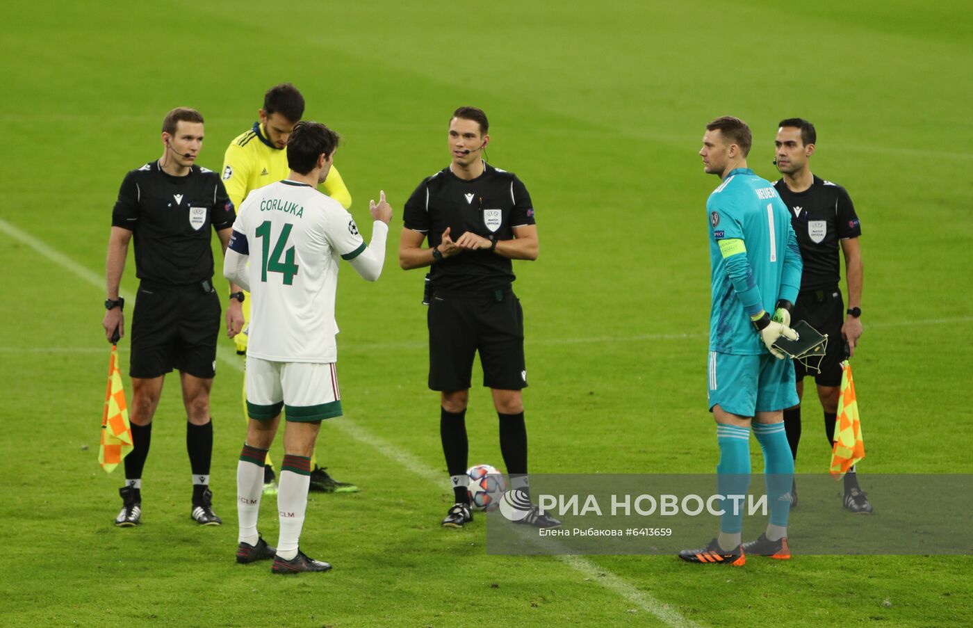 Футбол. Лига чемпионов. Матч "Бавария" – "Локомотив"