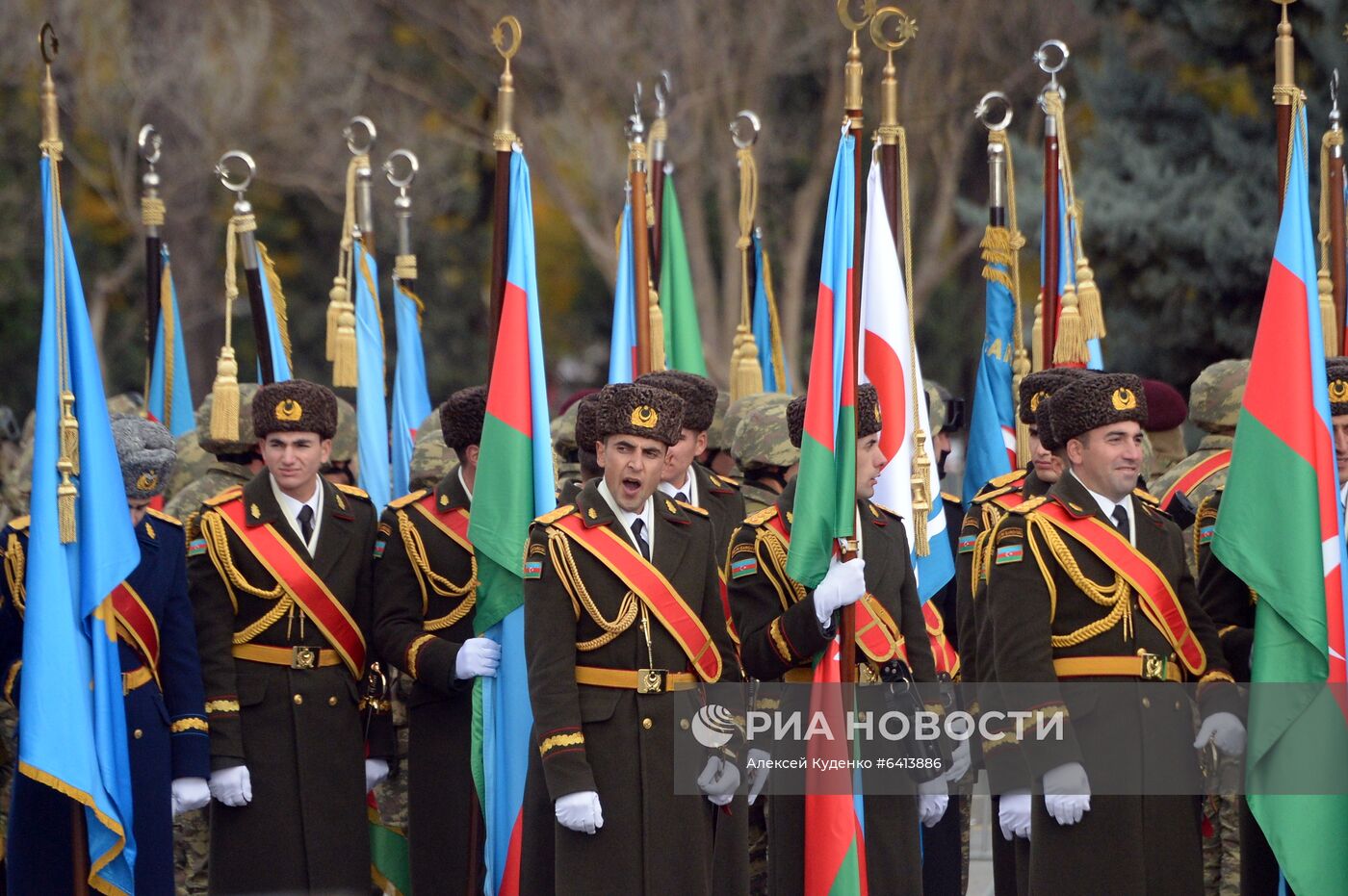 Военный парад в Баку