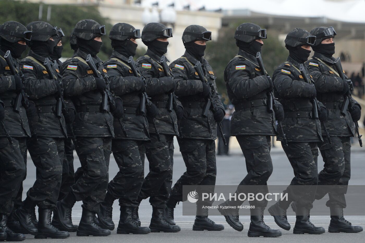 Военный парад в Баку