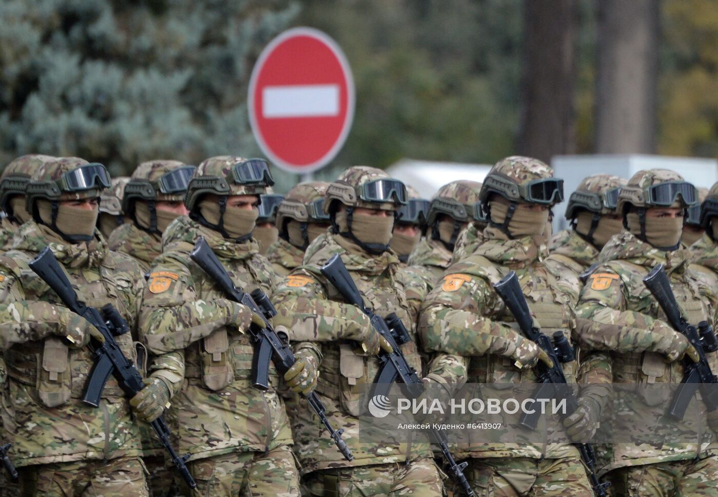 Военный парад в Баку