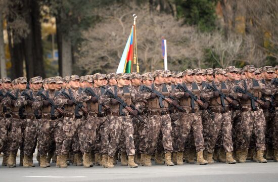 Военный парад в Баку