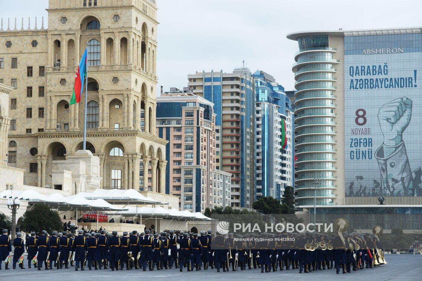 Военный парад в Баку