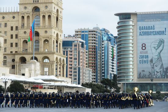 Военный парад в Баку