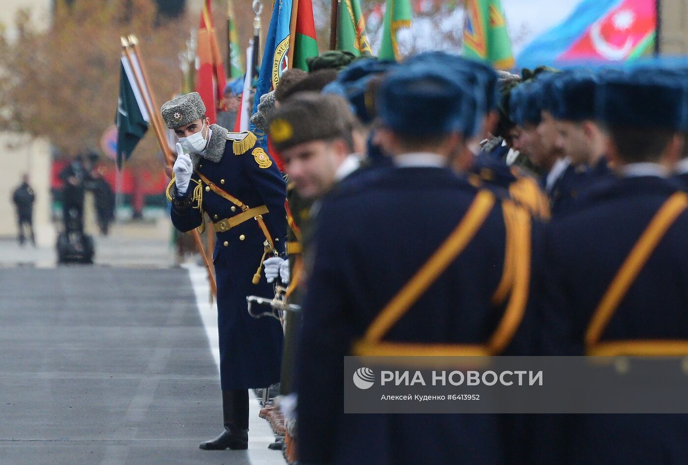 Военный парад в Баку