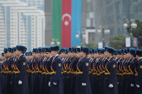 Военный парад в Баку