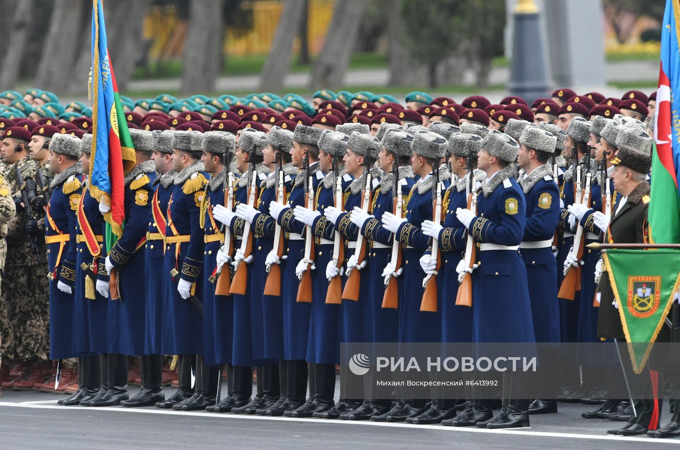 Военный парад в Баку