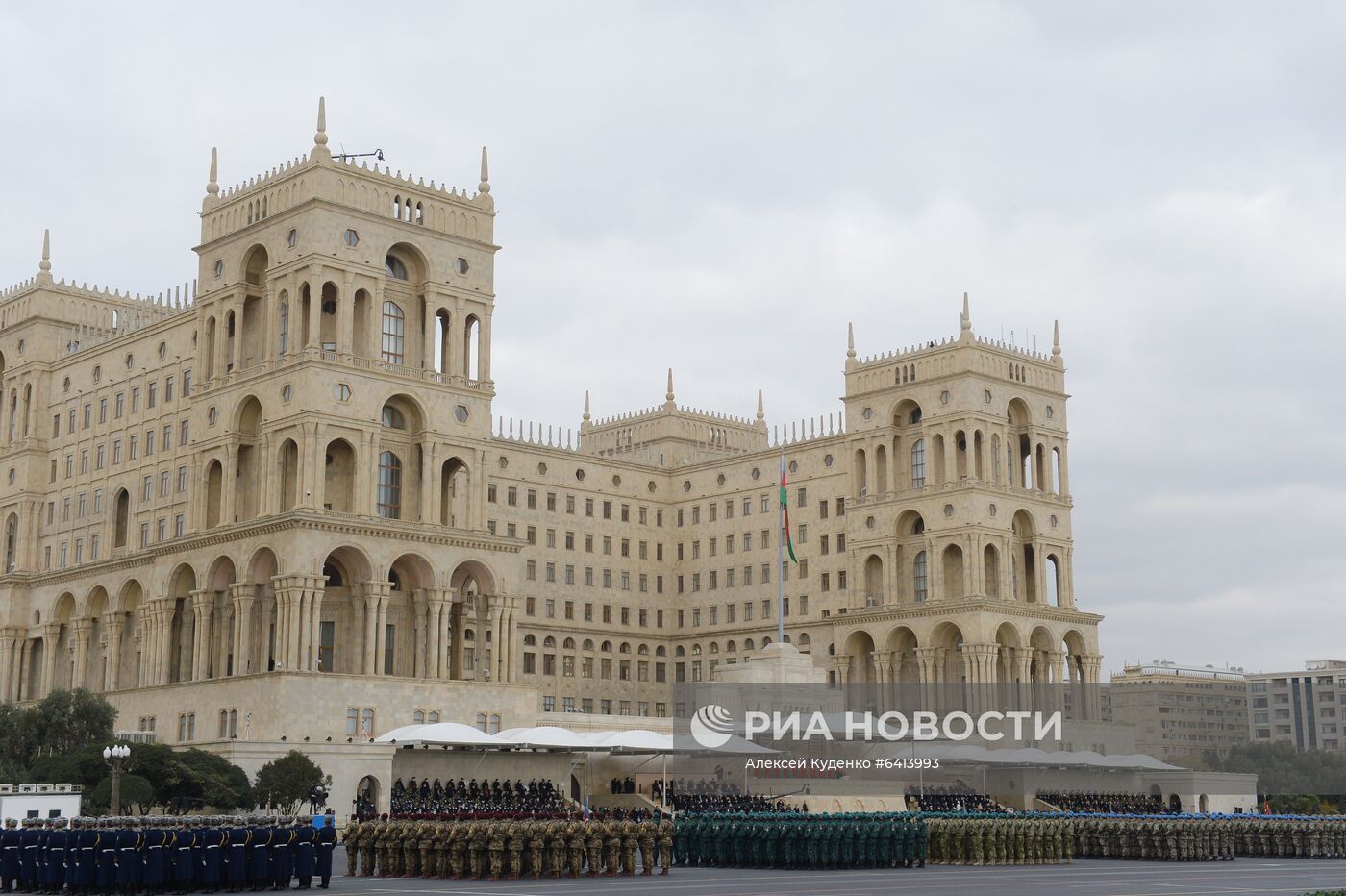 Военный парад в Баку