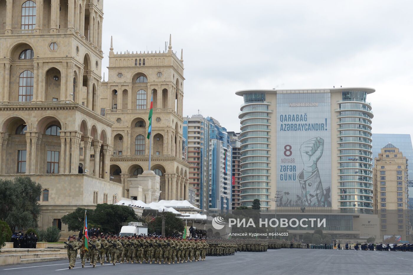 Военный парад в Баку