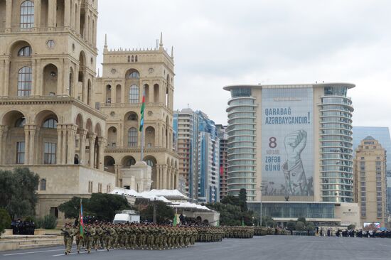 Военный парад в Баку