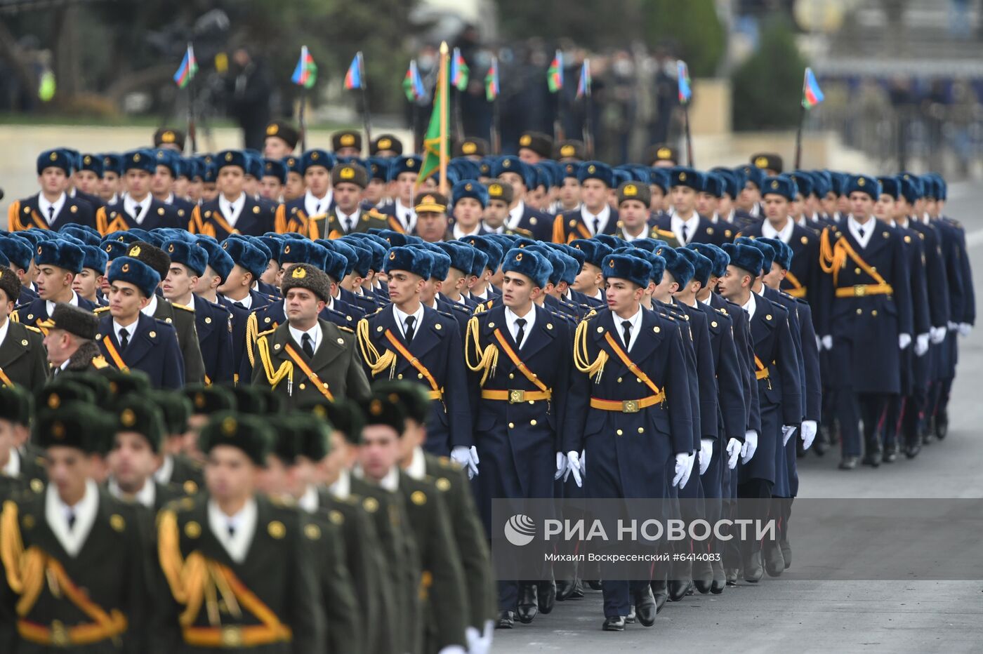 Военный парад в Баку