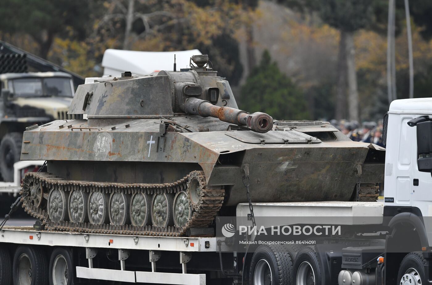 Военный парад в Баку