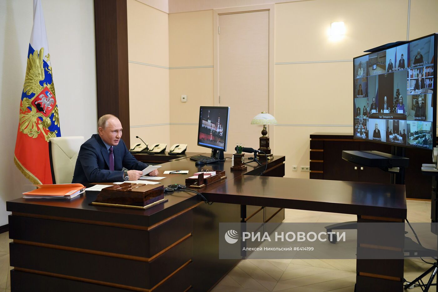 Президент РФ В. Путин провел заседание Совета по развитию гражданского общества и правам человека