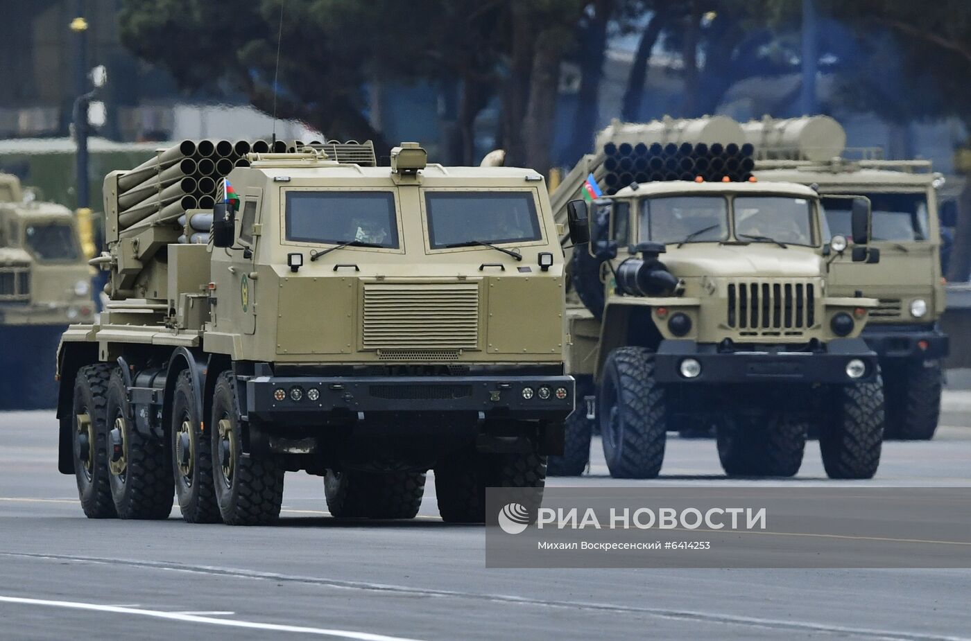 Военный парад в Баку