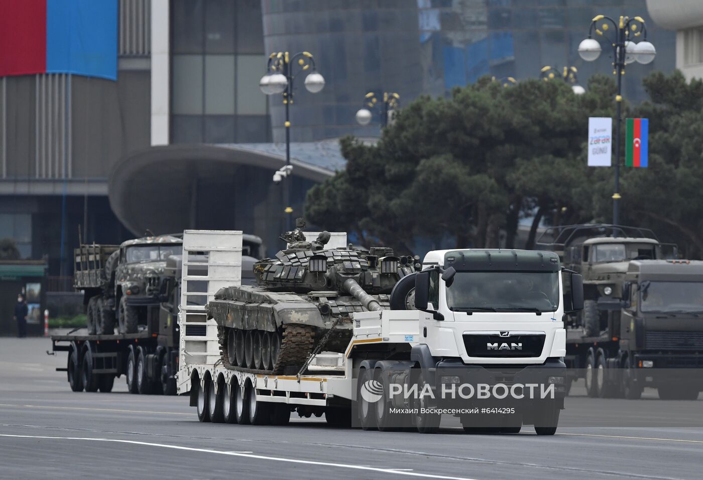 Военный парад в Баку