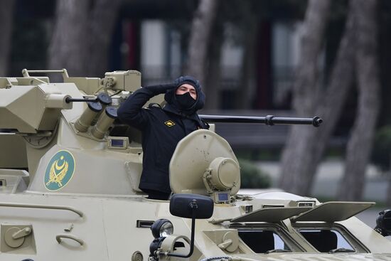 Военный парад в Баку