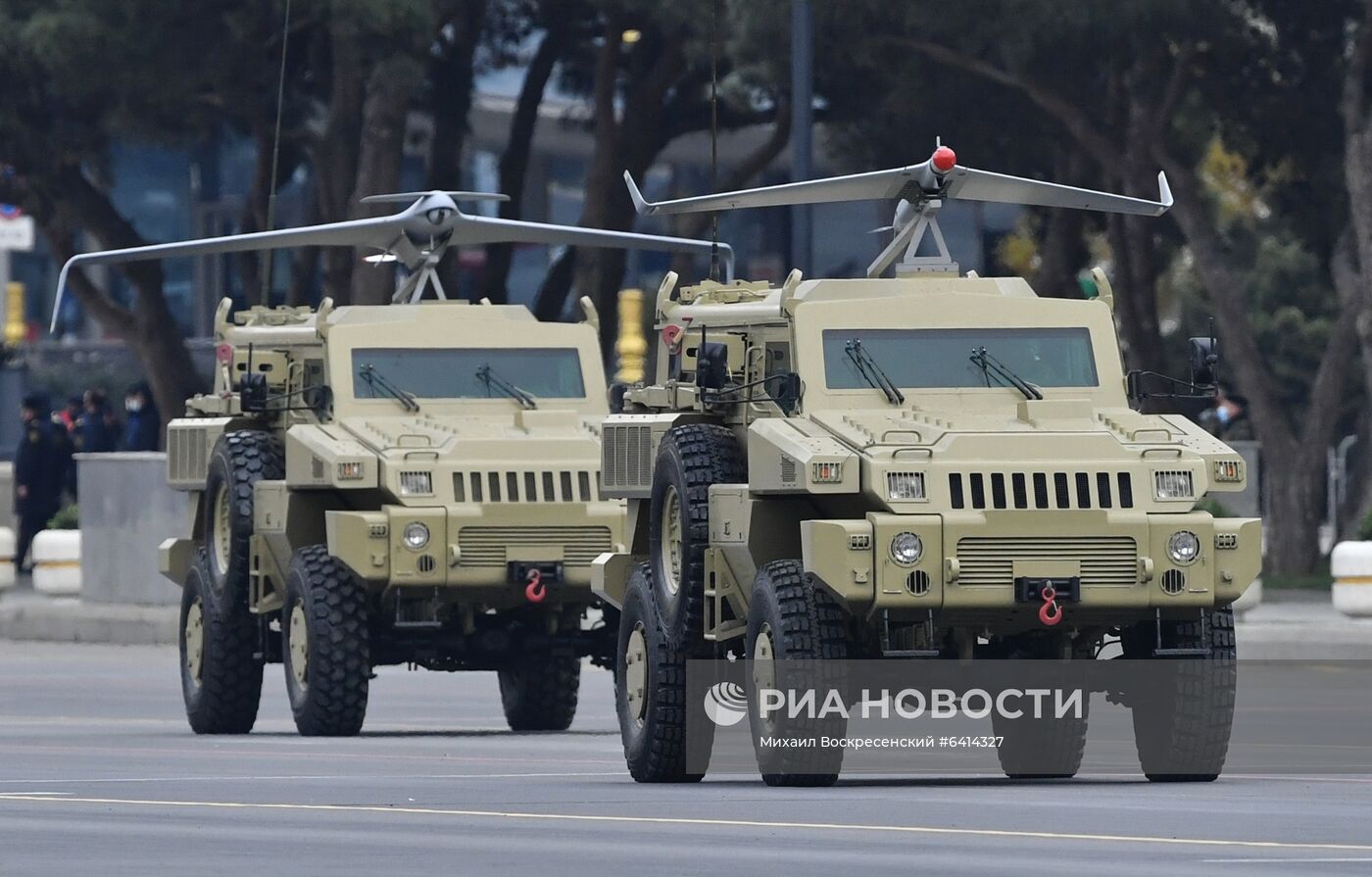 Военный парад в Баку