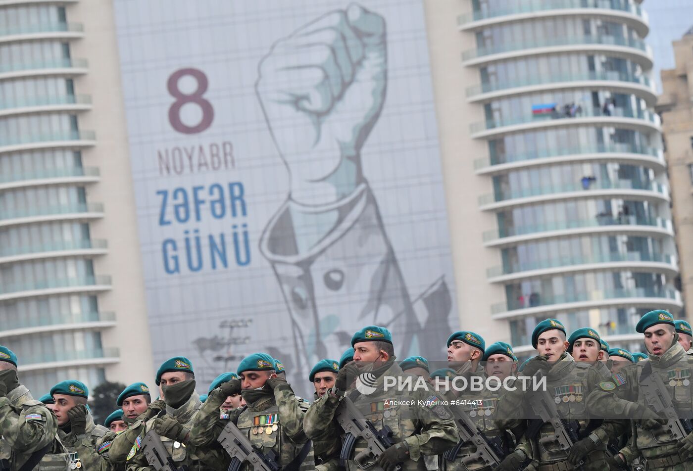 Военный парад в Баку