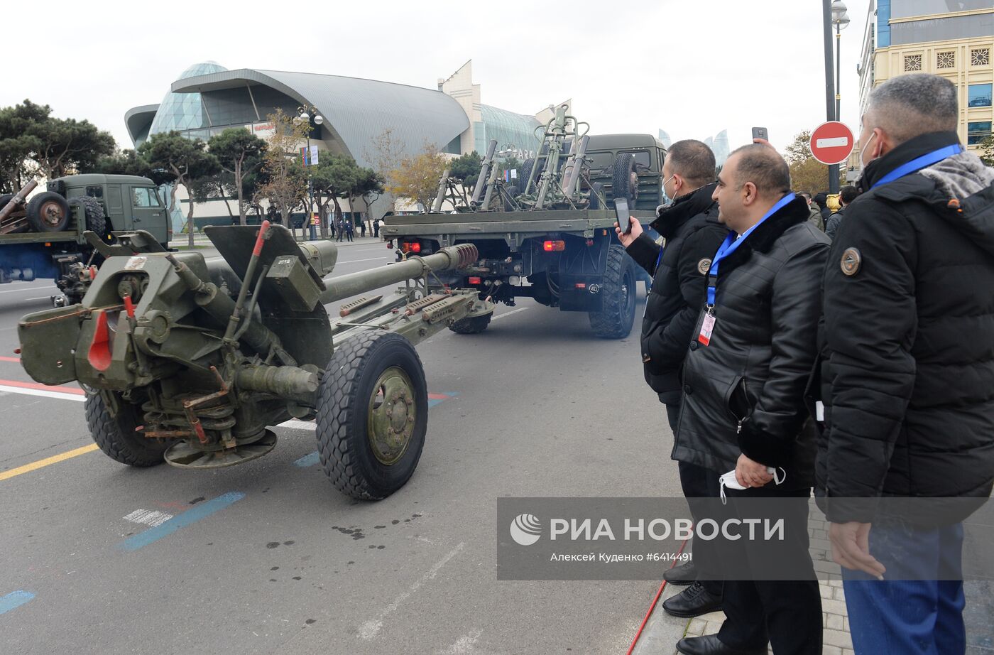 Военный парад в Баку